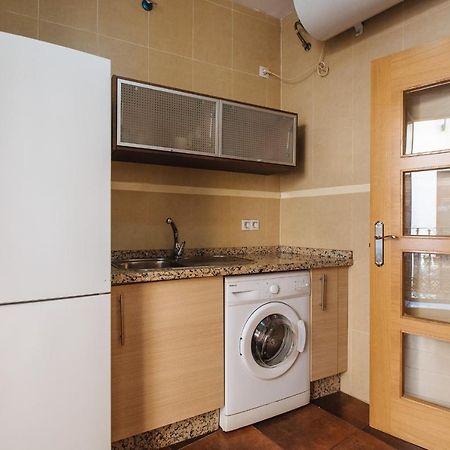 Homeyseville- Bright Apartment At Santa Cruz 6 Pax, Parking Optional Экстерьер фото