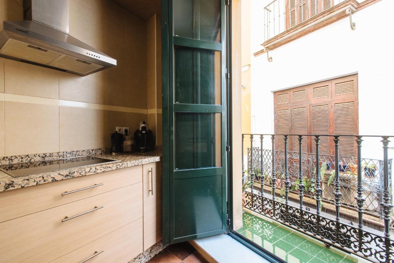 Homeyseville- Bright Apartment At Santa Cruz 6 Pax, Parking Optional Экстерьер фото